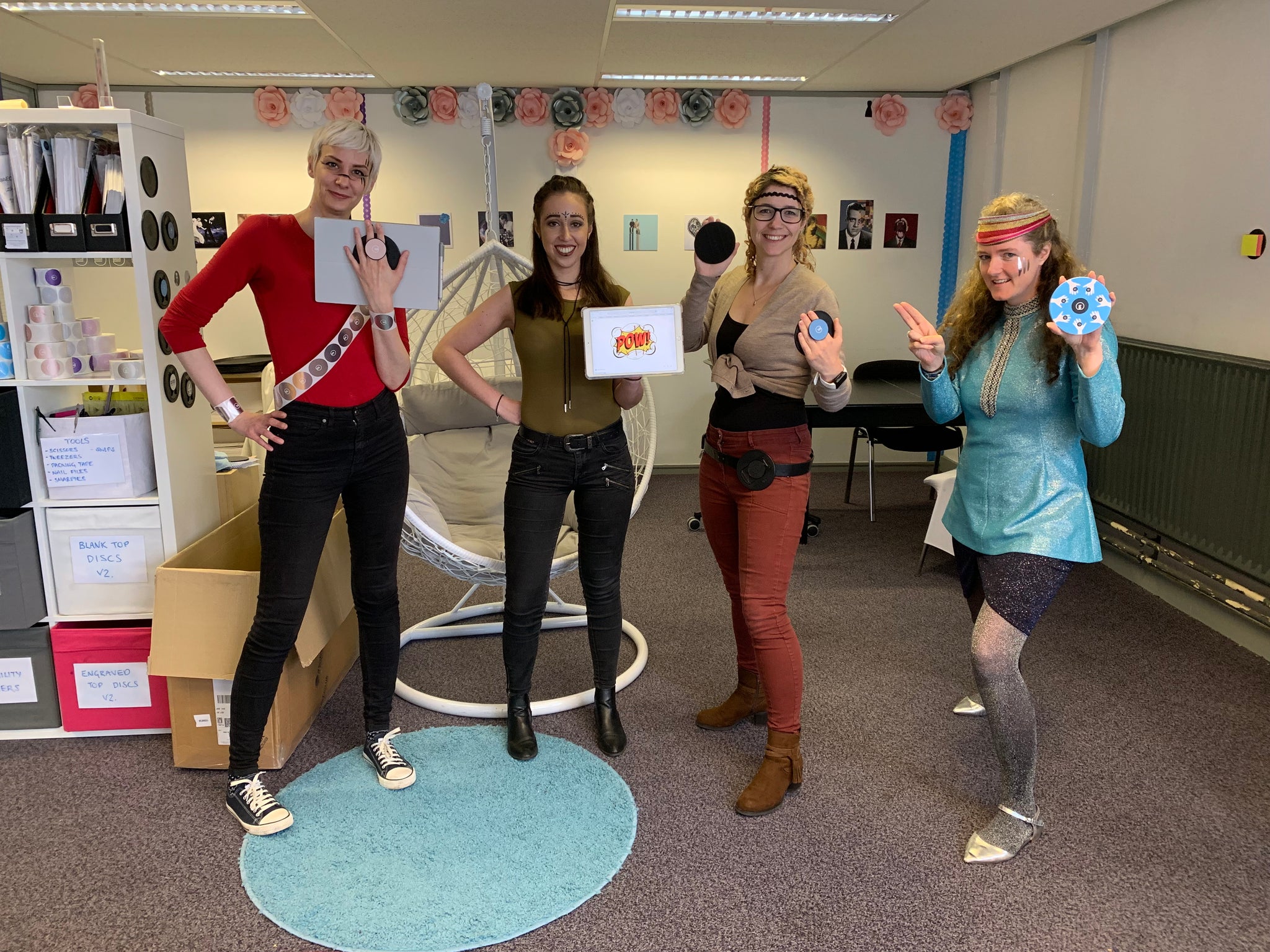 G-Hold® | Ergonomic Tablet Holders | Phone Holders 